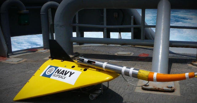 Crews race to find more pings in hunt for Flight 370