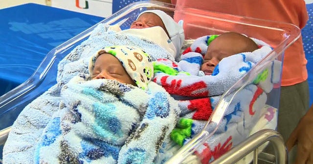 47-year-old woman gives birth to triplets