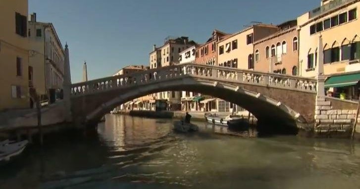Venice marks 1,600 years, determined to beat the latest plague