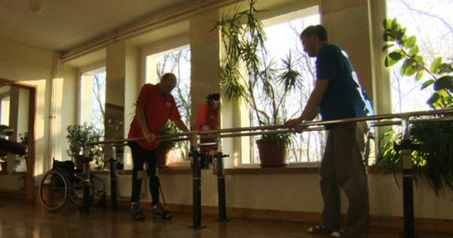 Surgery uses nose cells to help man reverse paralysis