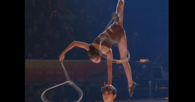 Record number of performers at China acrobatic festival