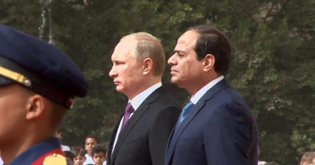 Egypt rolls out red carpet for Vladimir Putin