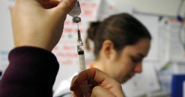 Vaccine combo is safe in pregnancy, study finds