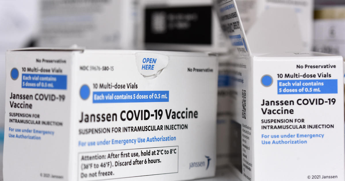 CDC panel adjourns without vote on extending Johnson & Johnson COVID vaccine pause