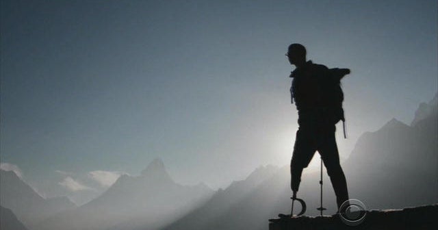 Veteran wounded in Afghanistan climbs Mt. Everest