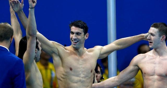 Michael Phelps has emotional end to Rio Olympics