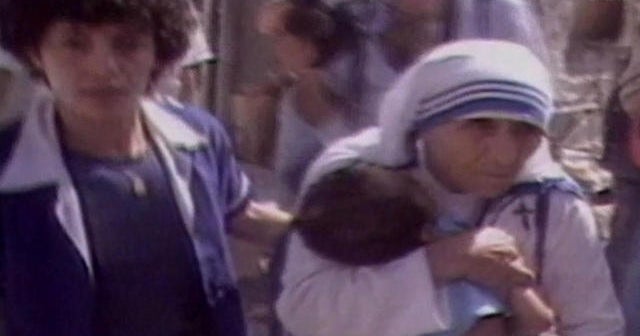 Pope Francis declares Mother Teresa a saint