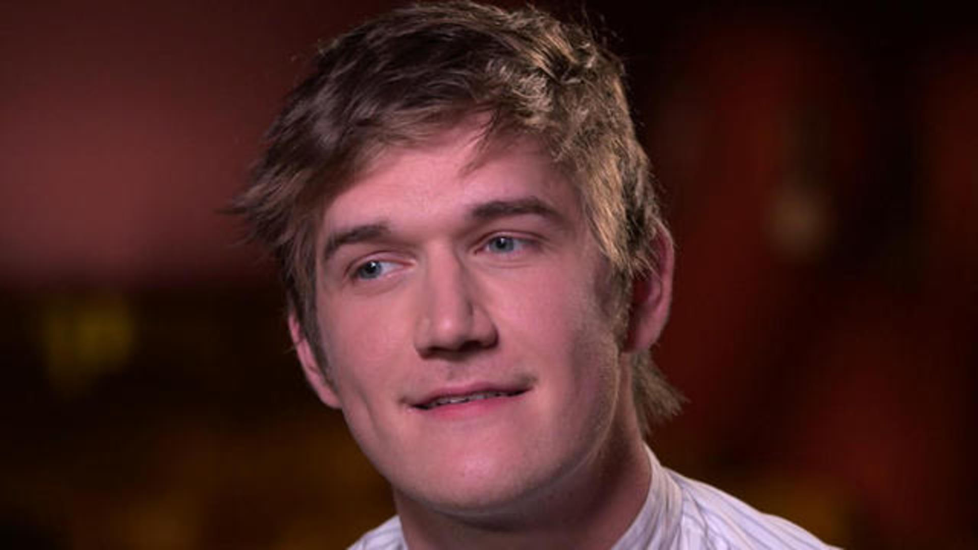 Why Bo Burnham Prefers To Shut Up About Politics Cbs News