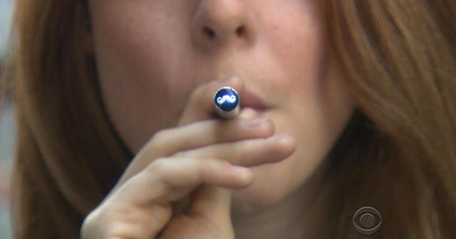 Nicotine in e-cigarettes harmful to teens, surgeon general warns