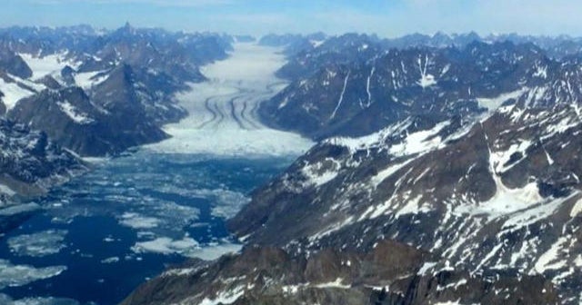 What has been happening to the Arctic Sea ice?