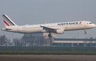 Air France Airbus A321 Landing 