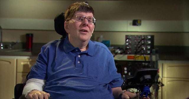 Brain tech helps paralyzed man move again
