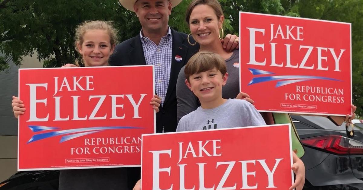 Jake Ellzey defeats Susan Wright in runoff election for Texas' 6th congressional district, AP projects
