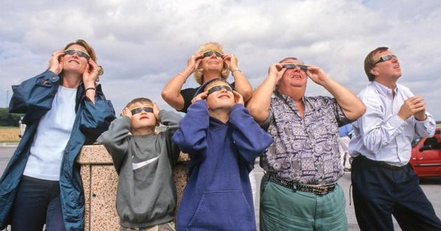 How to protect your eyes while viewing the solar eclipse How to protect your eyes while viewing the solar eclipse