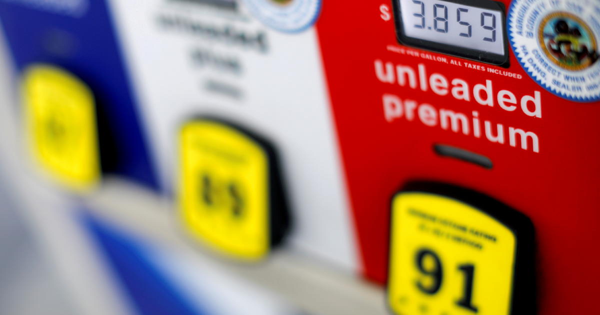 Ransomware attack on pipeline pushes up U.S. gas prices to nearly $3 a gallon