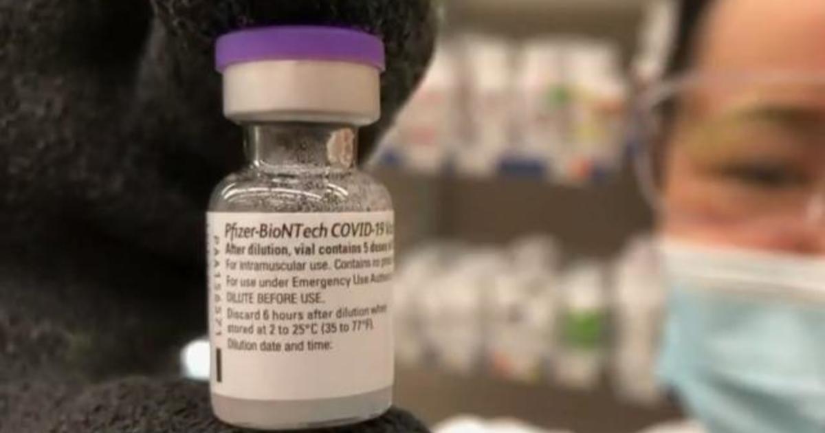 FDA grants full approval for Pfizer's COVID-19 vaccine