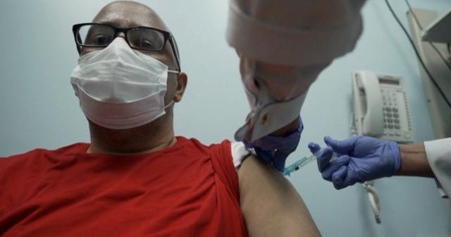 Eye Opener: CDC says people vaccinated against COVID-19 can go without masks