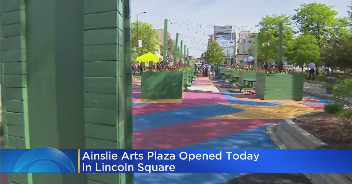 Ainslie Arts Plaza Opens In Lincoln Square CBS Chicago