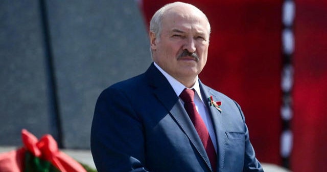 Ryanair pilot forced to land in Belarus questions air traffic control over bomb threat