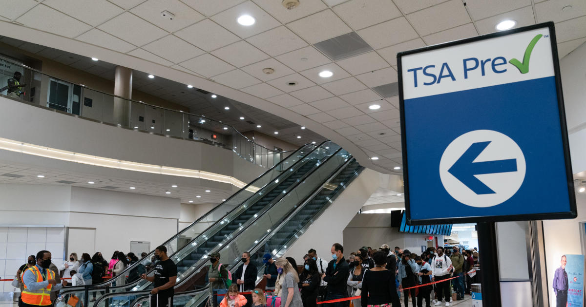 TSA screens over 2 million travelers in a single day for first time since March 2020