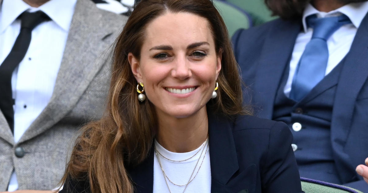 Kate Middleton self-isolating at home after coming in contact with someone who tested positive for COVID-19