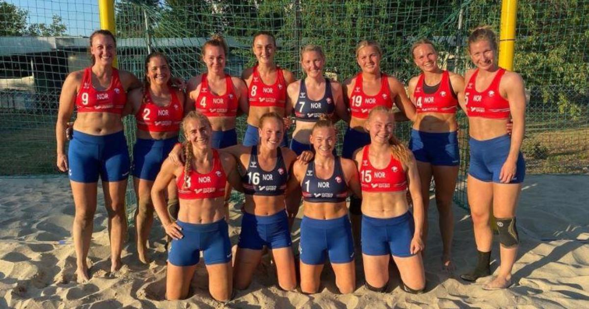 Pink offers to pay fine handed to Norway's beach handball team after they refused to wear bikini bottoms
