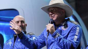 Jeff Bezos says polluting industries can be moved to space 