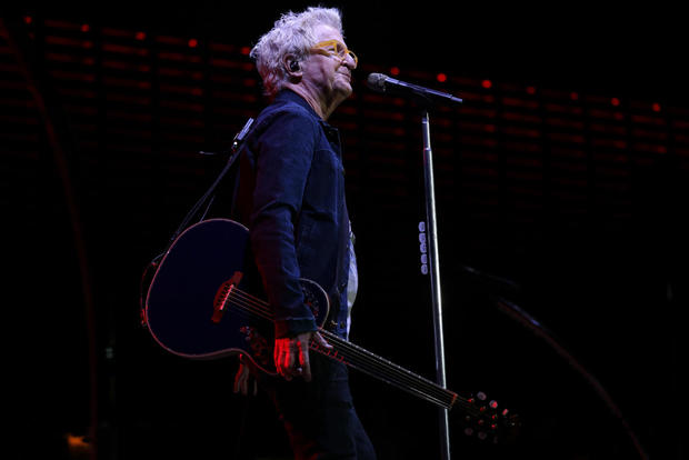 reo-speedwagon-kevin-cronin-riveredge-park-aurora-il-july-1-jake-barlow-02.jpg 