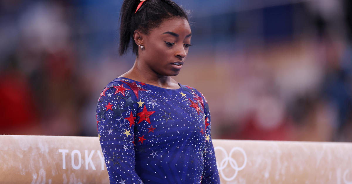 Simone Biles opens up about withdrawal from Olympic competitions: "I don't think you realize how dangerous this is"