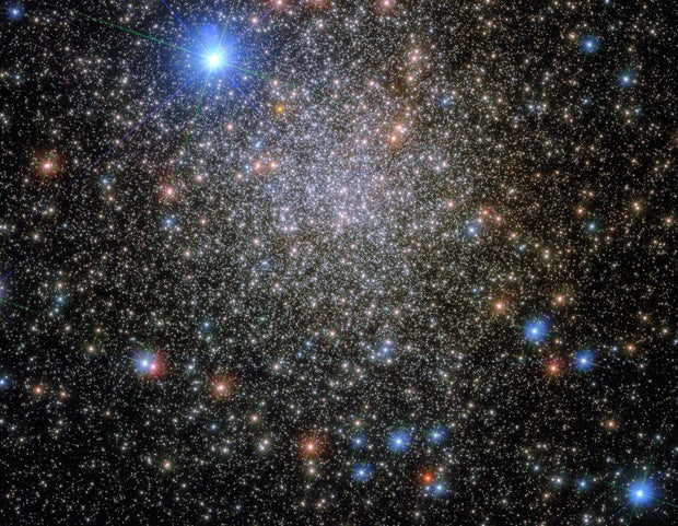 hubblestarcluster.jpg