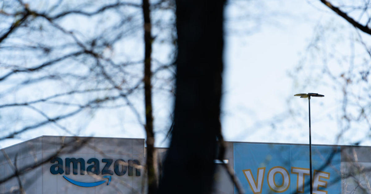 National Labor Relations Board officer recommends new vote in Amazon union effort