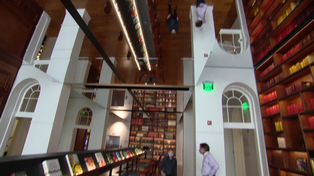 mirror-ceiling.jpg 