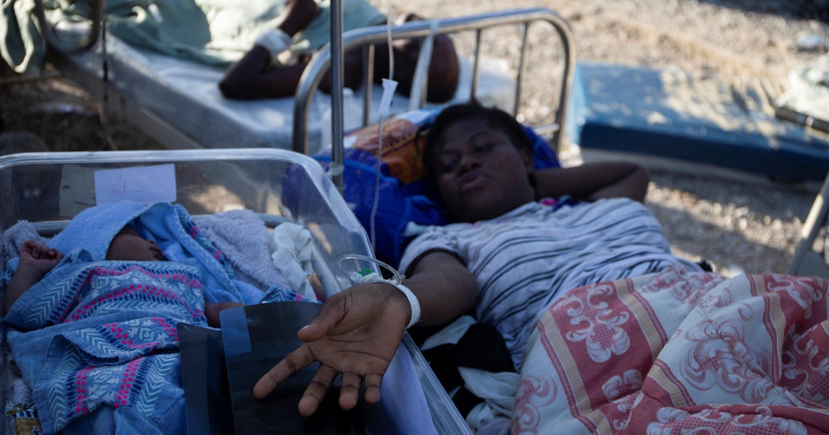 Survivors of deadly Haiti earthquake overwhelm its hospitals CBS News