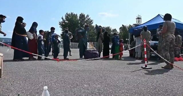 U.S. Military speeding up evacuations of Americans and Afghans, as situation at Kabul airport deteriorates