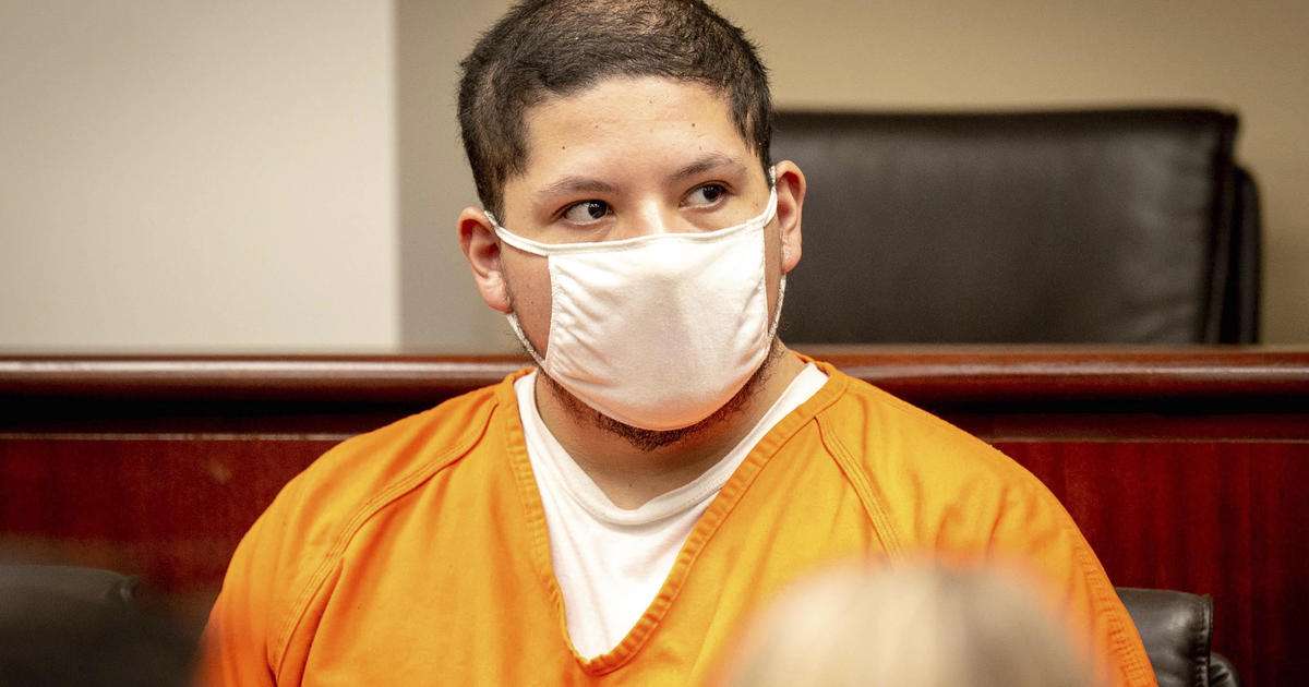 Man accused of killing TikTok star Anthony Barajas and his friend Rylee Goodrich inside California movie theater enters insanity plea