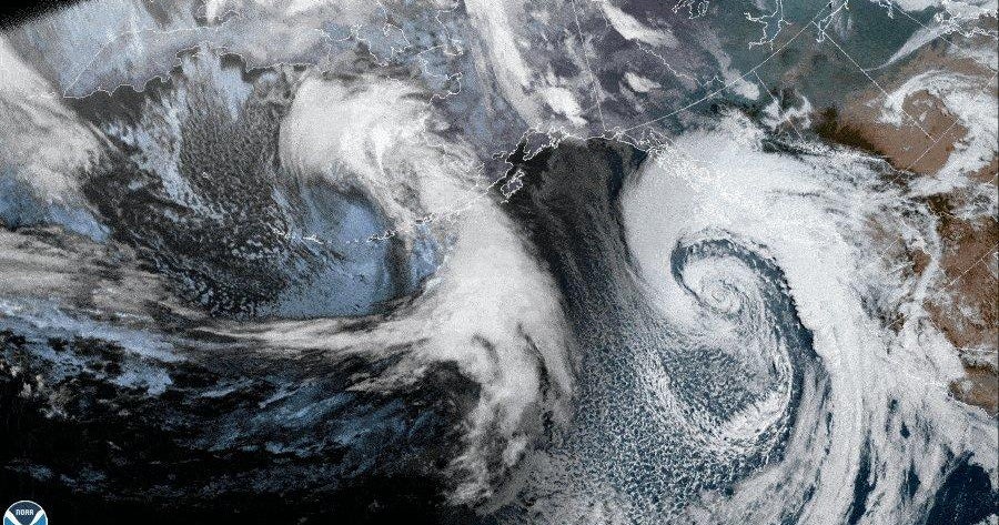 Live Updates: Bomb cyclone and atmospheric river lashes northern California