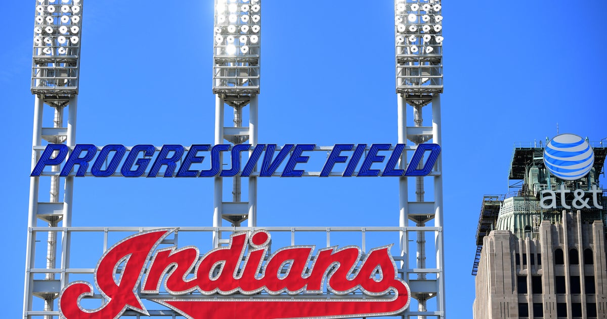 "Indians" sign removed from Progressive Field as MLB team transitions to Cleveland Guardians - Vimarsana News