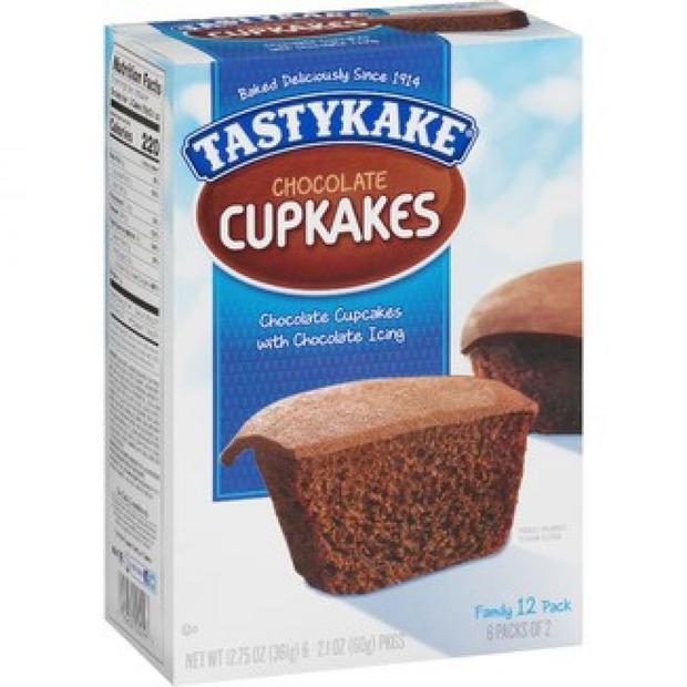 68753114-tastykake-chocolate-cupcakes-1288980.jpg 