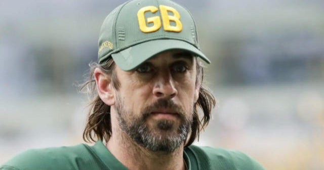 Aaron Rodgers tests positive for COVID