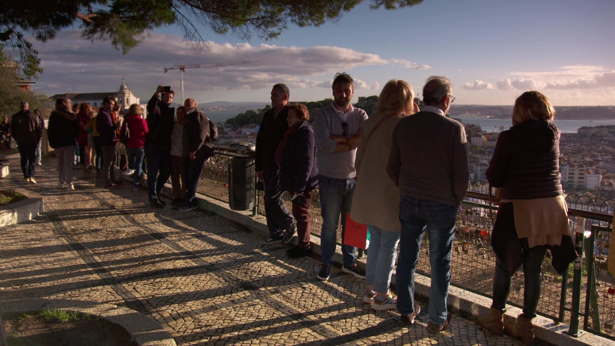 Portugal, the little country that could get vaccinated CBS News