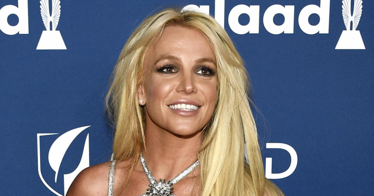 Britney Spears reacts to the end of her conservatorship: "I'm celebrating my freedom"