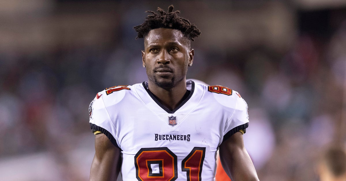 Antonio Brown opens up about his NFL controversies and Buccaneers on-field incident: "Sometimes you got to listen to your heart"