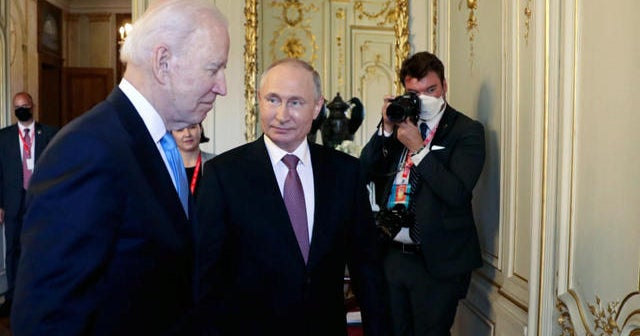 Biden, Putin to hold video call as tension between Russia and Ukraine escalates