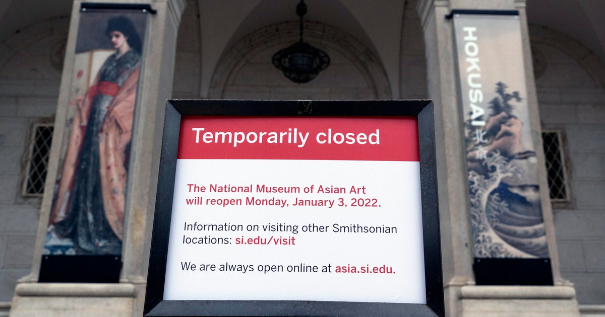 Smithsonian temporarily closes four museums due to Omicron COVID case surge