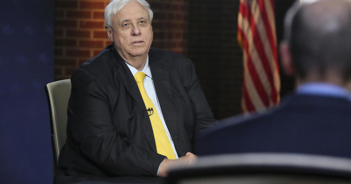 West Virginia Governor Jim Justice “extremely unwell” after testing positive for COVID-19
