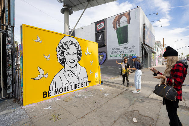 Artist Corie Mattie Creates "Be More Like Betty" Betty White Mural In Los Angeles To Honor The Late Actress And Encourage Dog Rescue Donations 