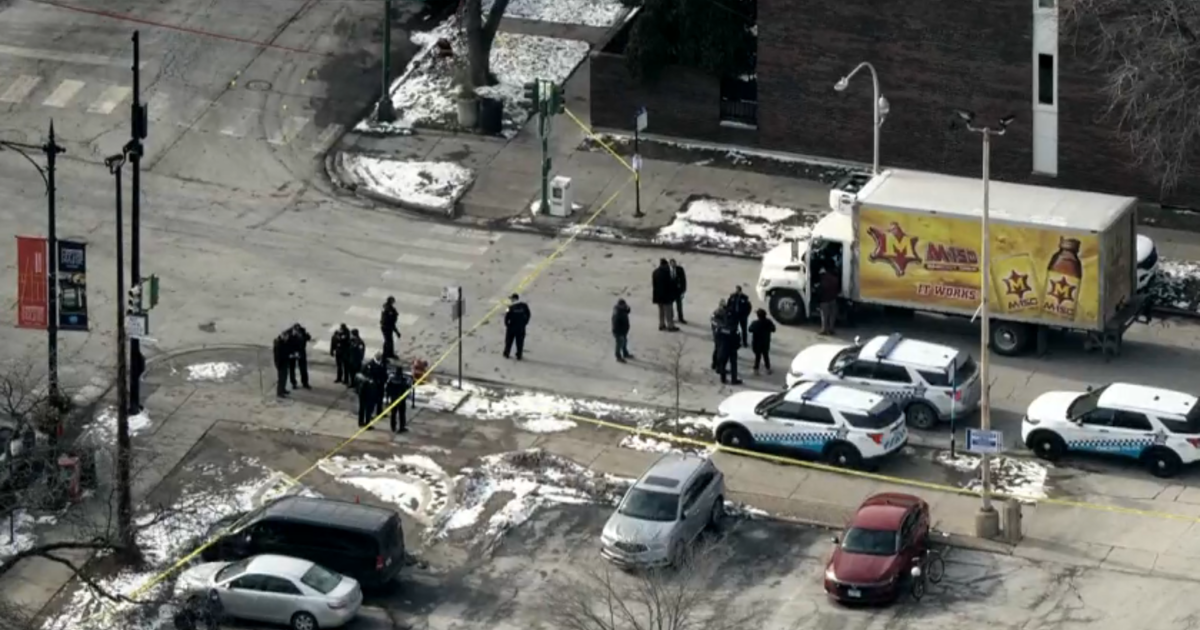 Man Critically Wounded In Shootout With University Of Chicago Police ...