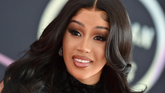 2021 American Music Awards Red Carpet Roll-Out With Host Cardi B 