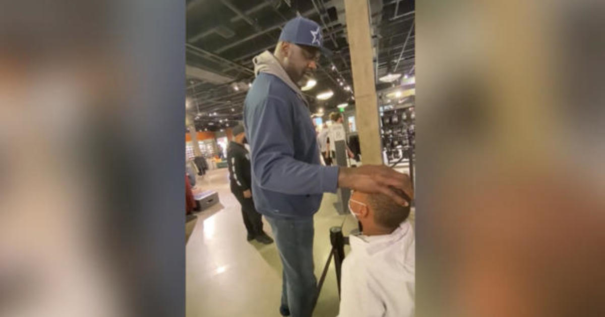 Shaq buys sneakers for 6-year-old