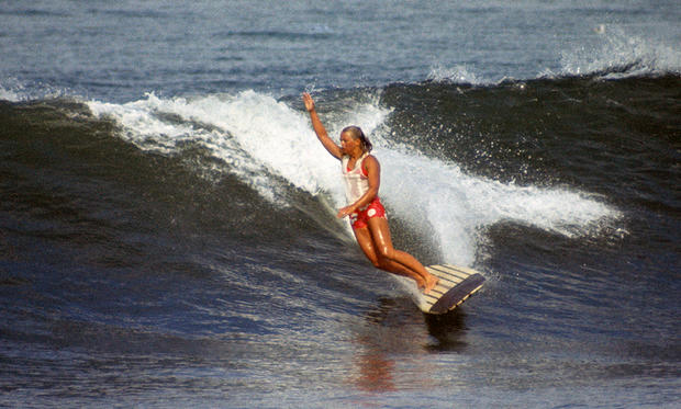 Joyce Hoffman at  the World Surfing Contest in San Diego, 1966. 